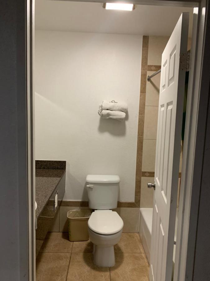 Vista Motel Monterey Park Εξωτερικό φωτογραφία